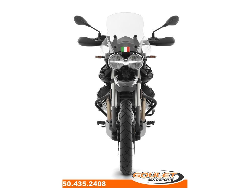 Moto Guzzi V85 2023