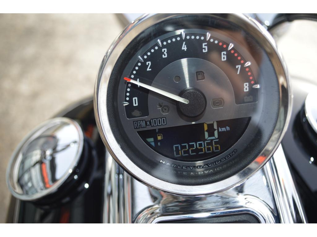 Harley-Davidson Fxcwc rocker 2011