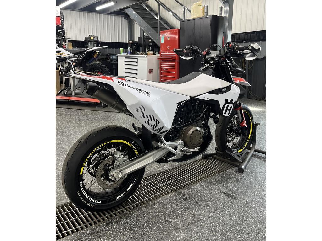 Husqvarna 701 SM 2021
