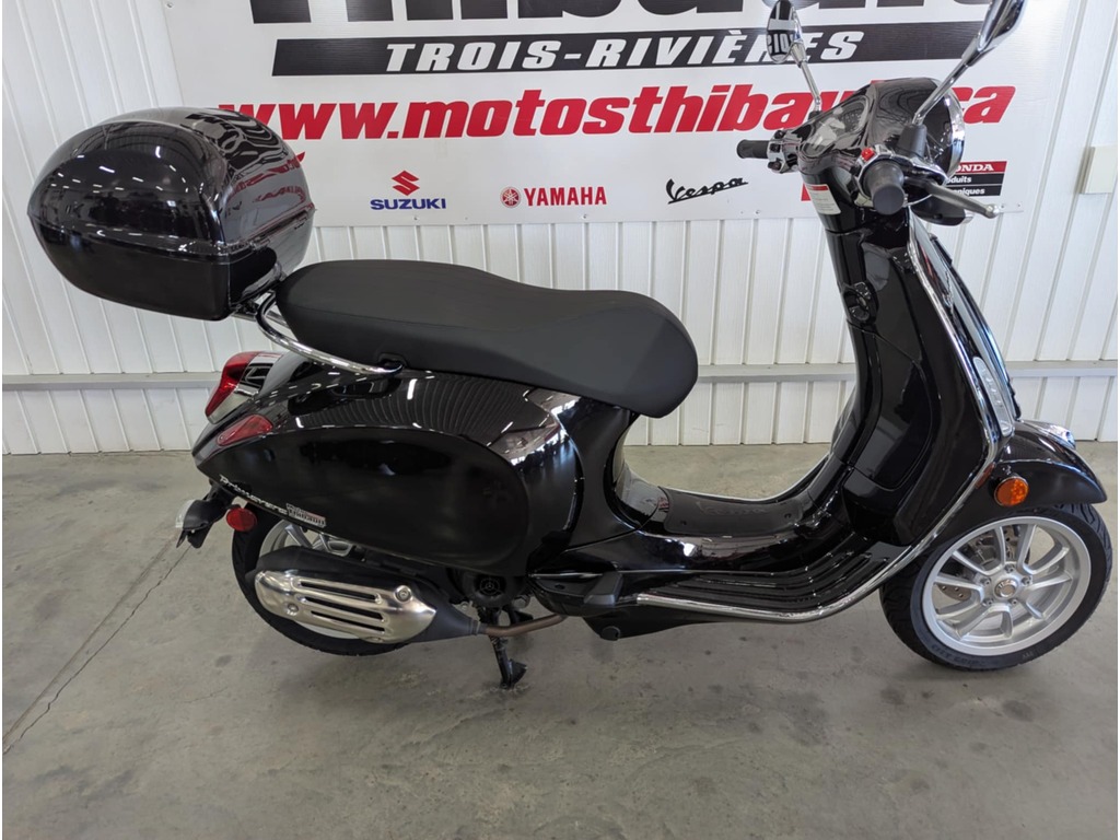 Vespa Primavera 50 2022