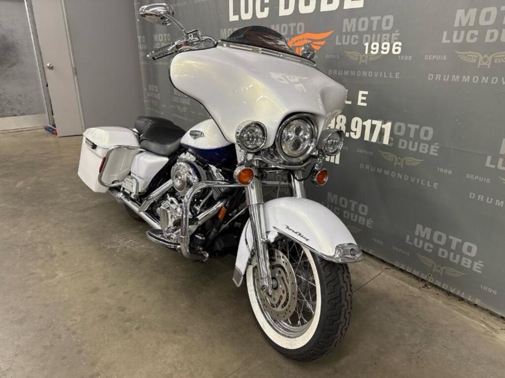 Harley-Davidson FLHRC Road King Classic 2007