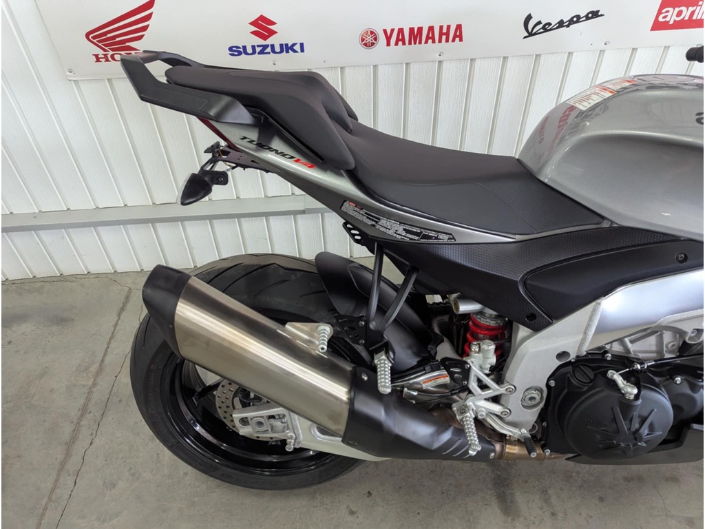 Aprilia Tuono V4 1100 2022