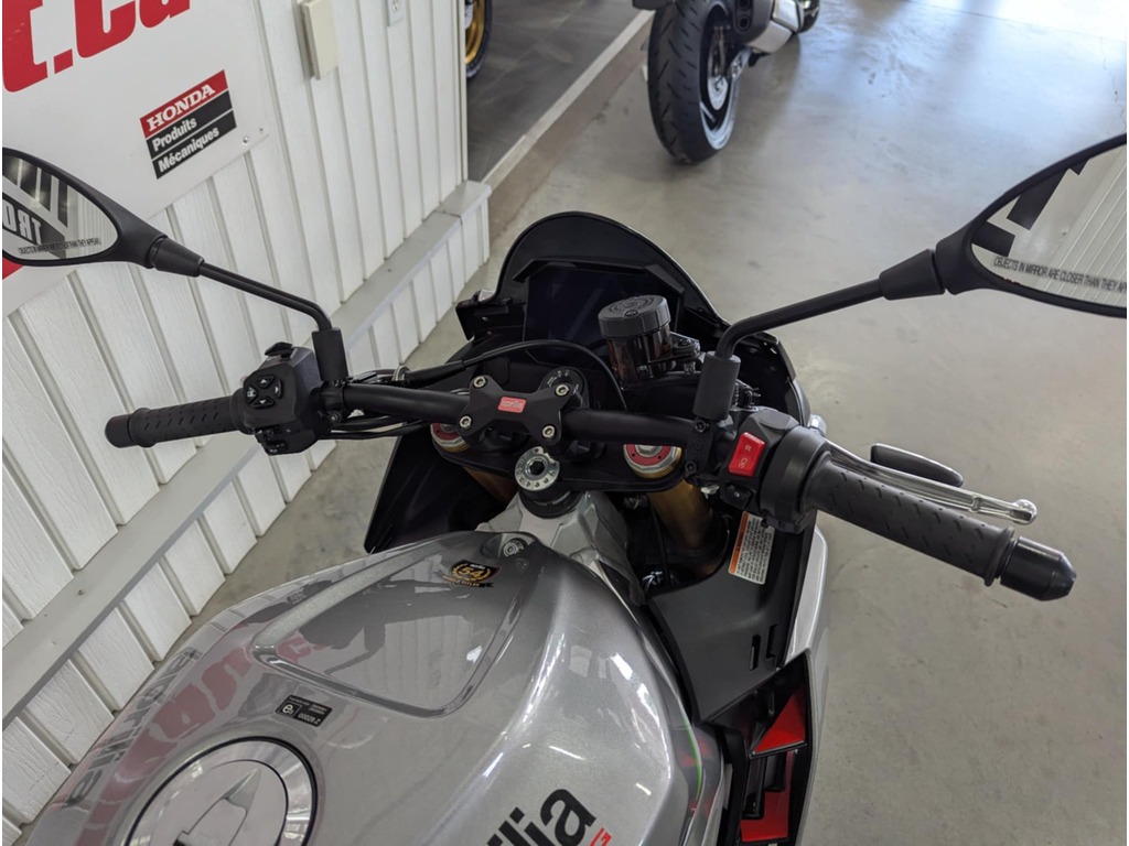 Aprilia Tuono V4 1100 2022