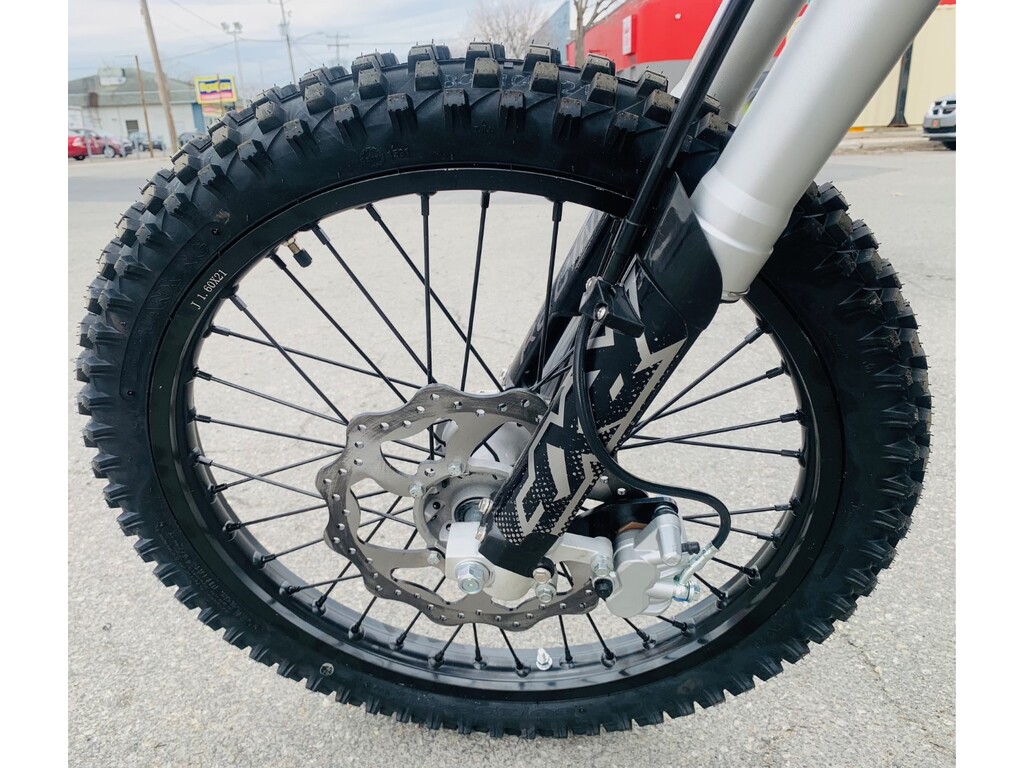 Apollo Motors RXF MX 250 2025