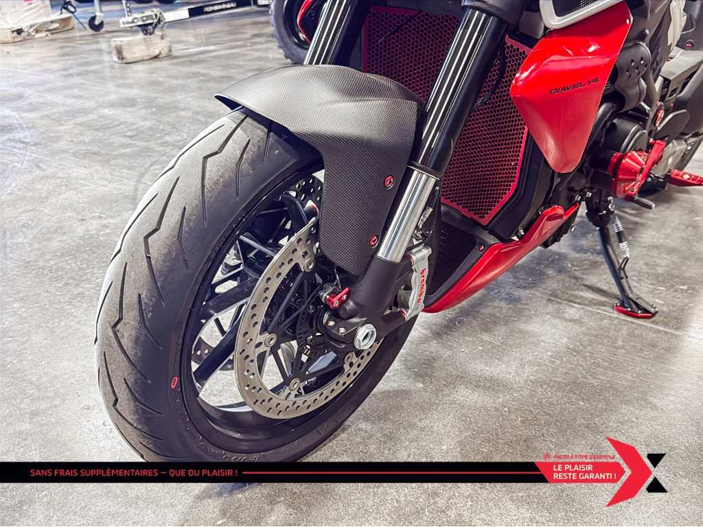 Ducati DIAVEL V4 *OPTIONS INCLUS* 2024