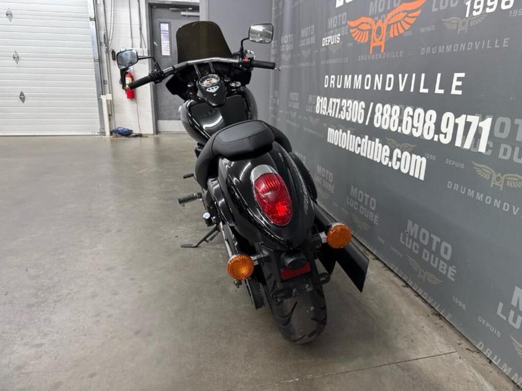 Kawasaki Vulcan 900 Custom 2022