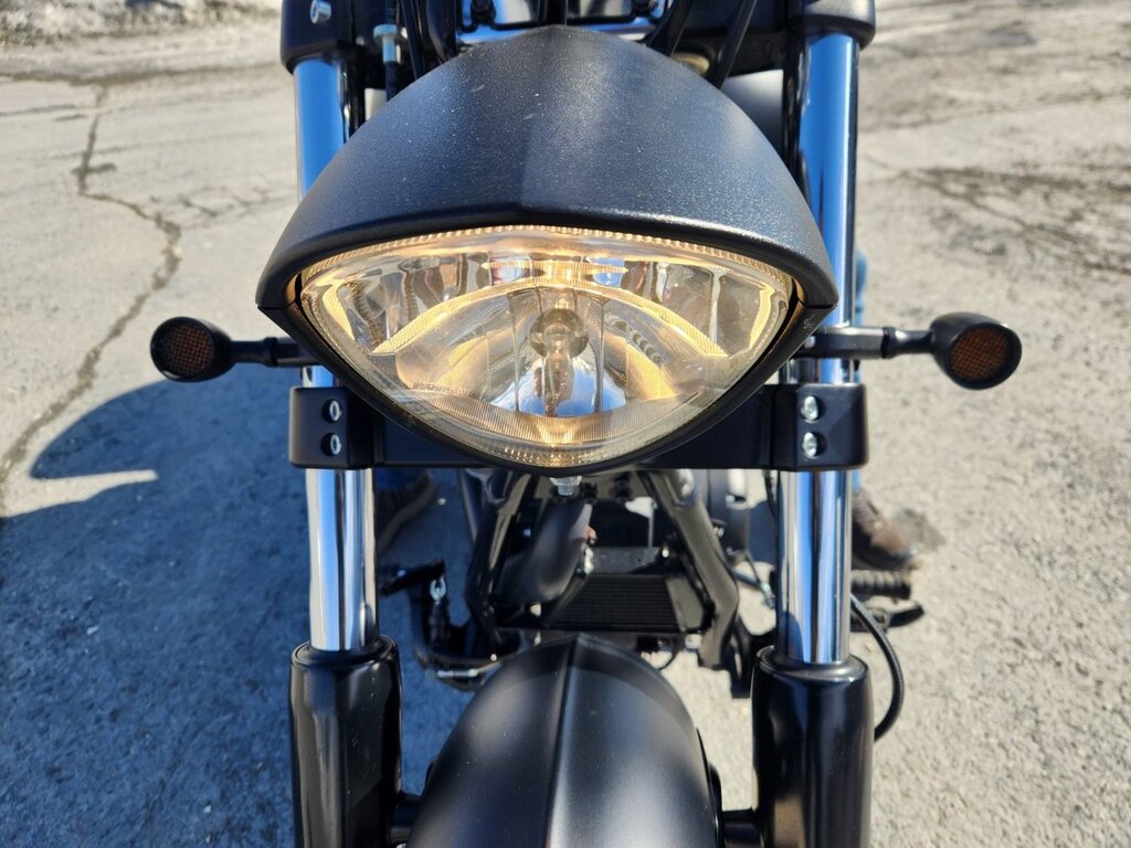 Victory Motorcycles High-Ball 2013