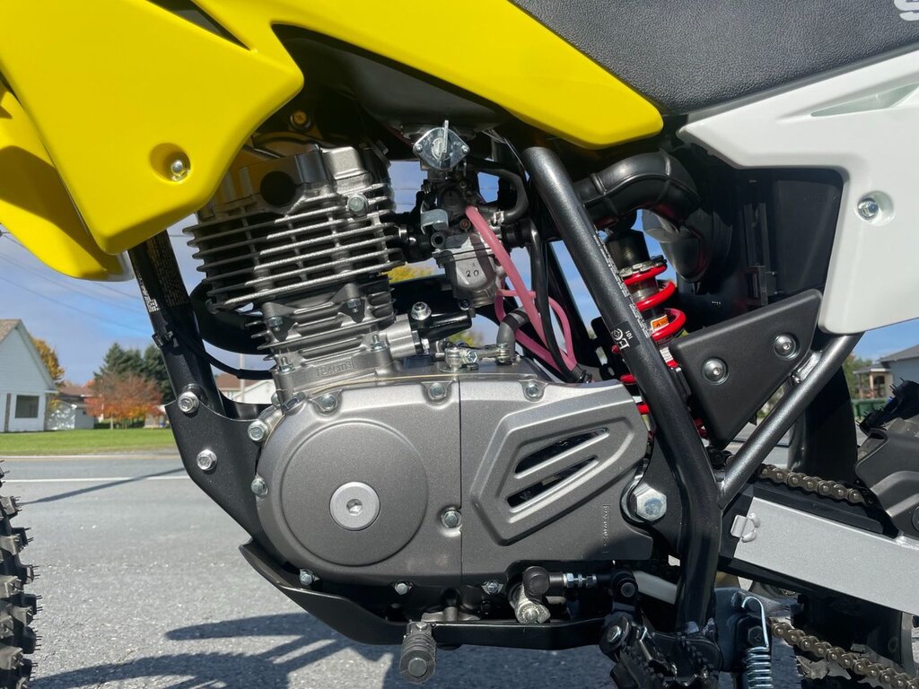 Suzuki DR-Z 125 2025