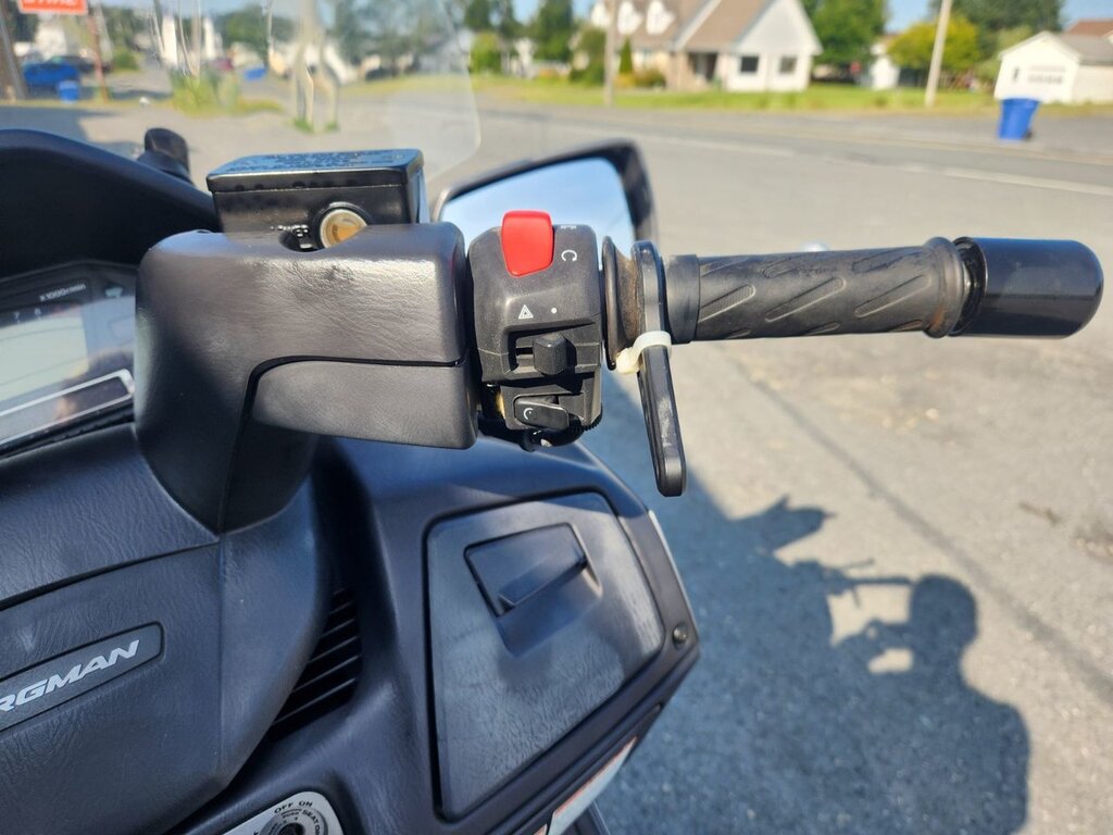 Suzuki Burgman 650 2006