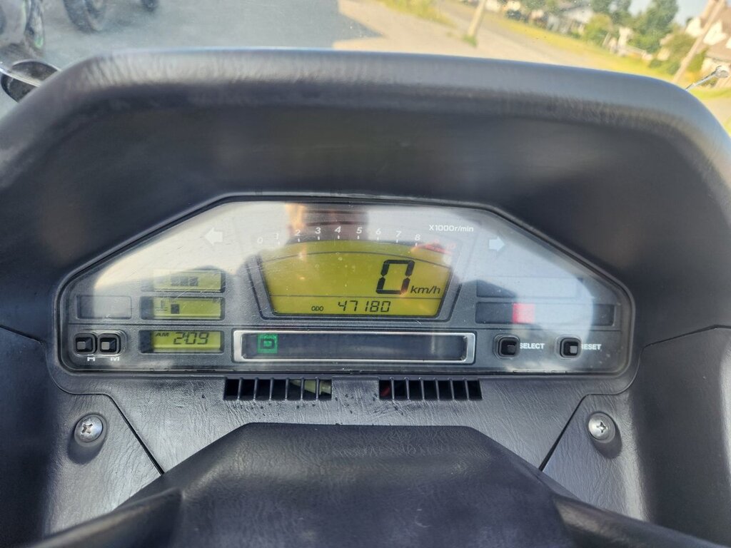 Suzuki Burgman 650 2006