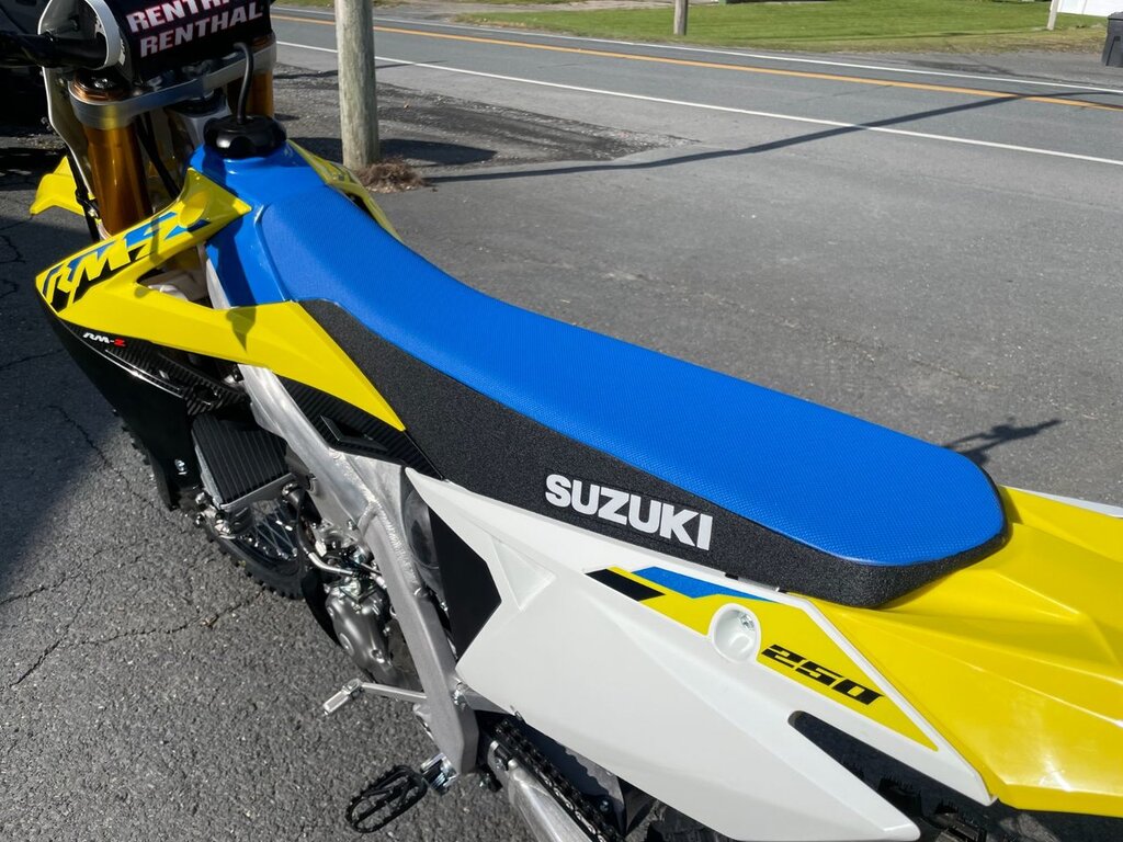 Suzuki RM-Z250 2024