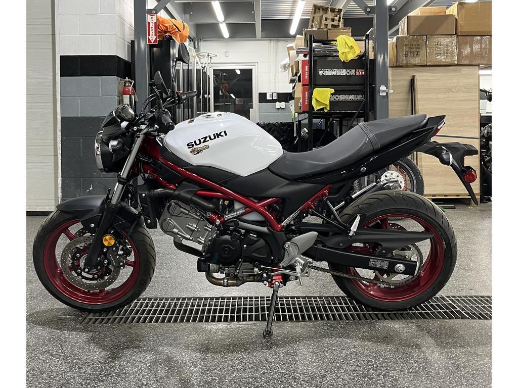 Suzuki SV650 2022