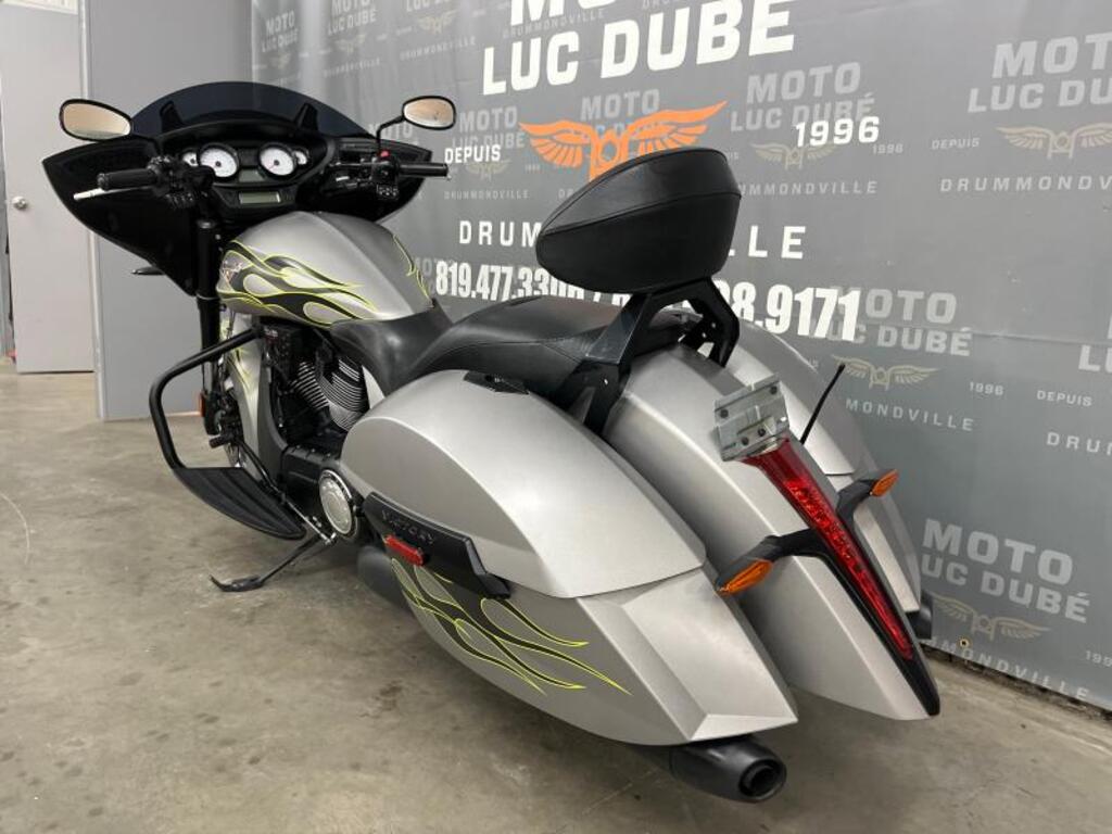 Victory Motorcycles Cross Country 2014