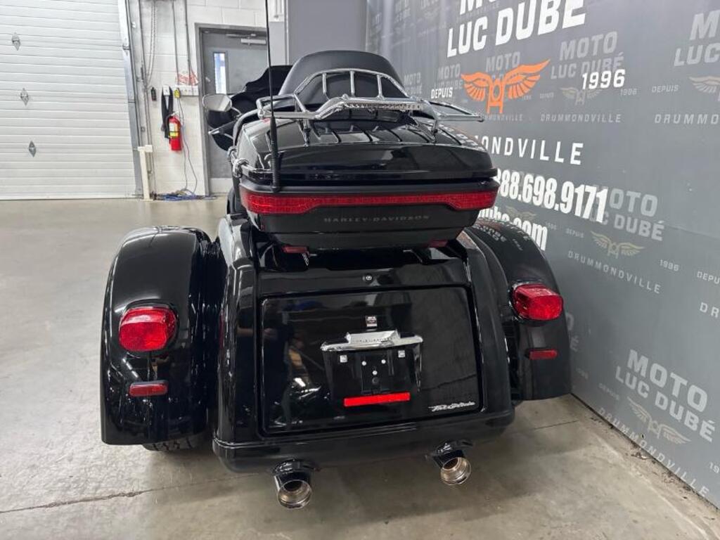 Harley-Davidson FLHTCUTG Tri Glide Ultra 2021