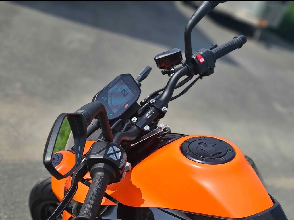 KTM DUKE 890 2022