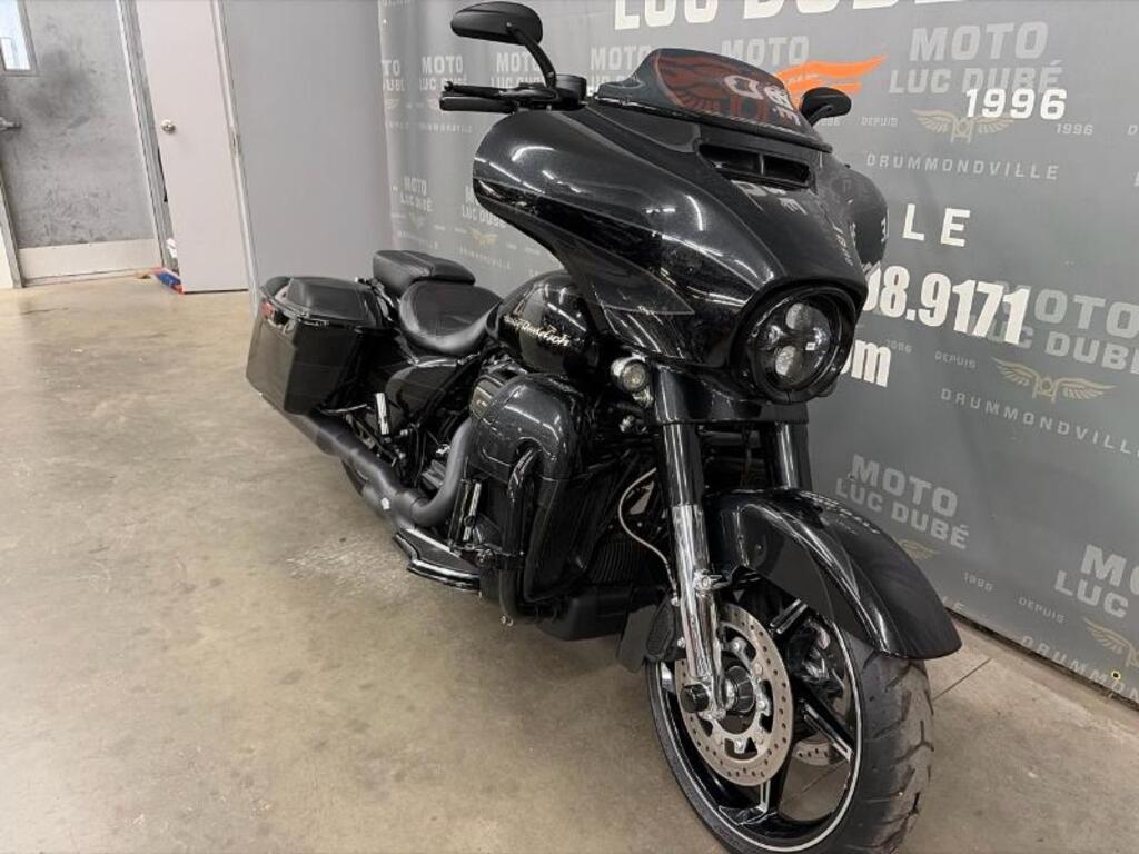 Harley-Davidson FLHXSE CVO Street Glide 2017