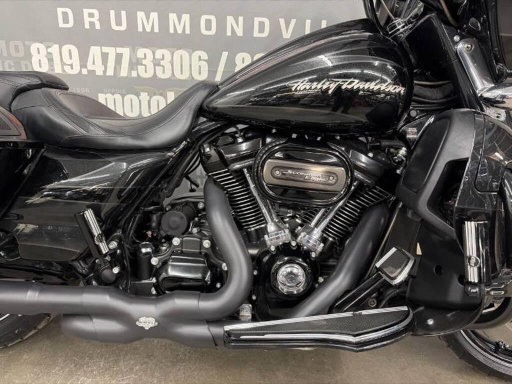 Harley-Davidson FLHXSE CVO Street Glide 2017
