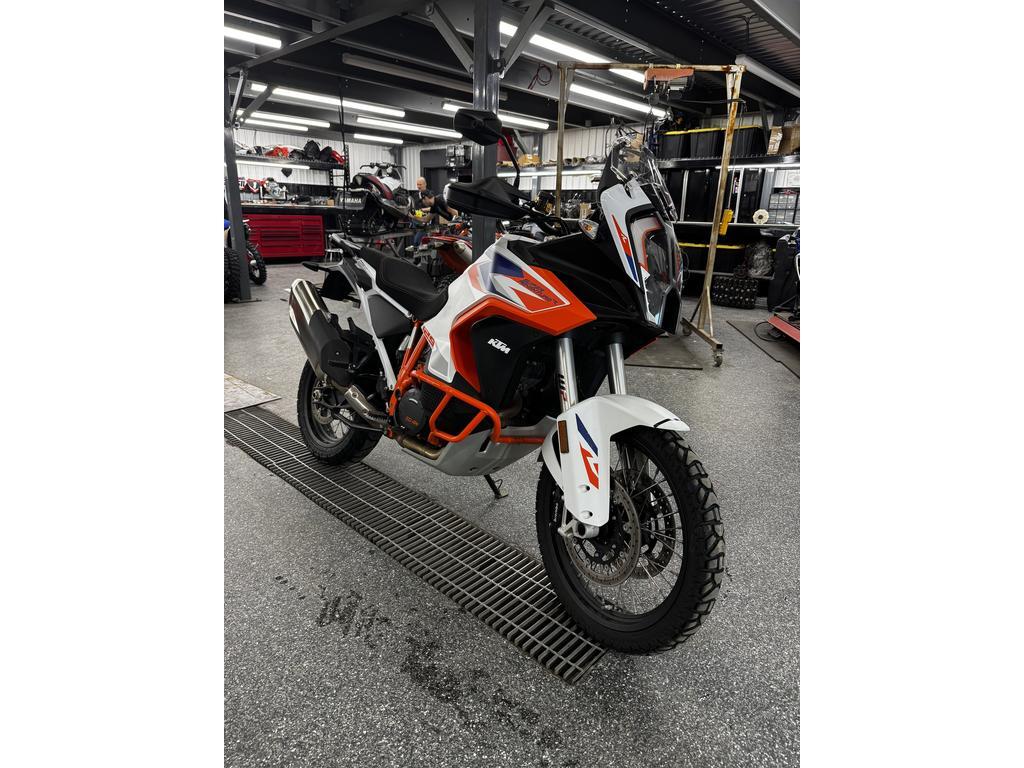 KTM 1290 ADVENTURE R 2024