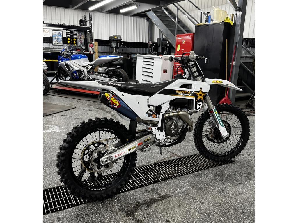 Husqvarna FC 450 ROCKSTAR ED 2024