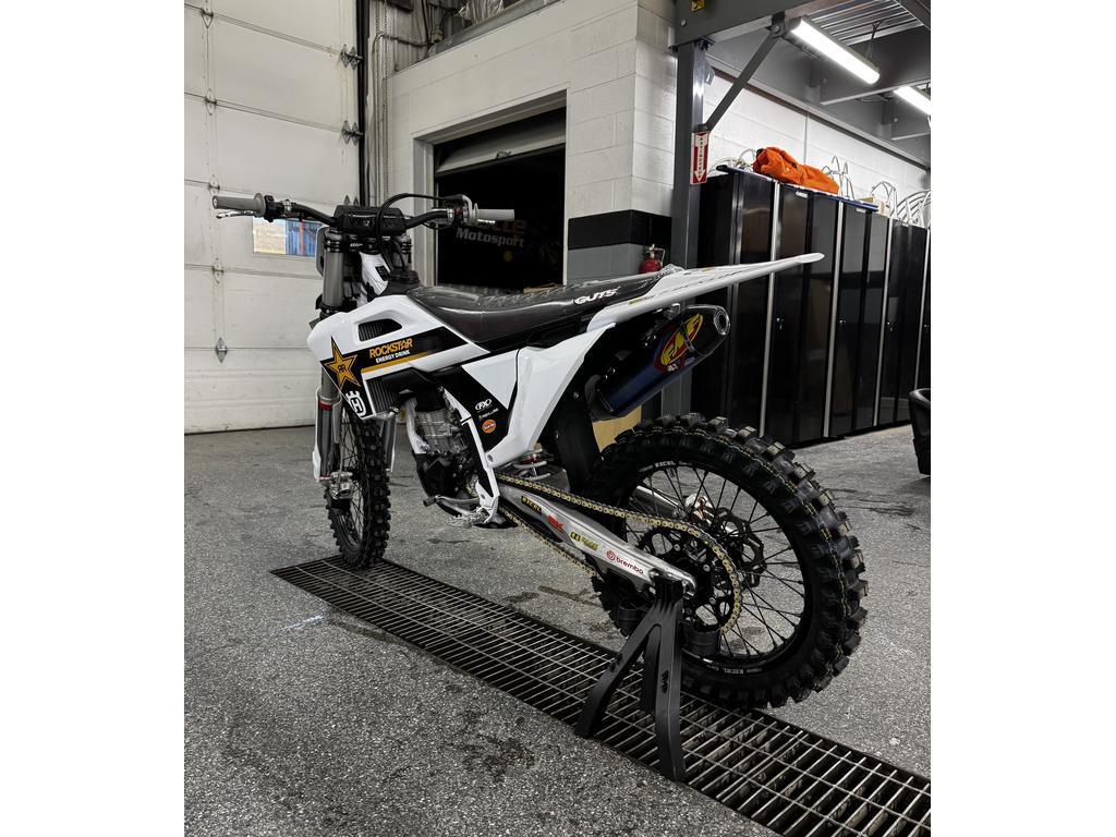 Husqvarna FC 450 ROCKSTAR ED 2024
