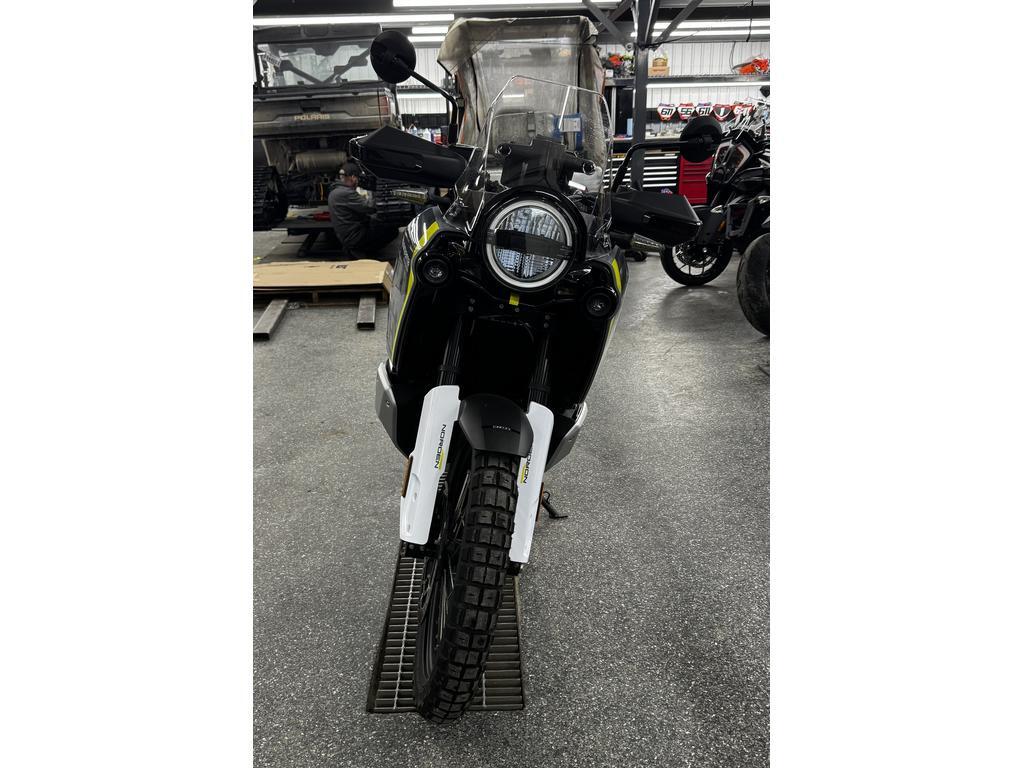 Husqvarna Norden 901 2025