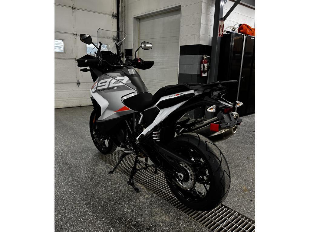 KTM 1290 ADVENTURE S 2024