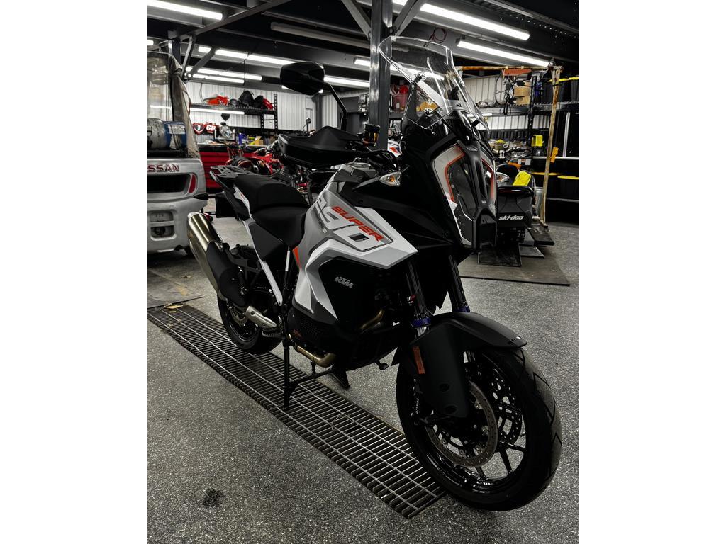 KTM 1290 ADVENTURE S 2024