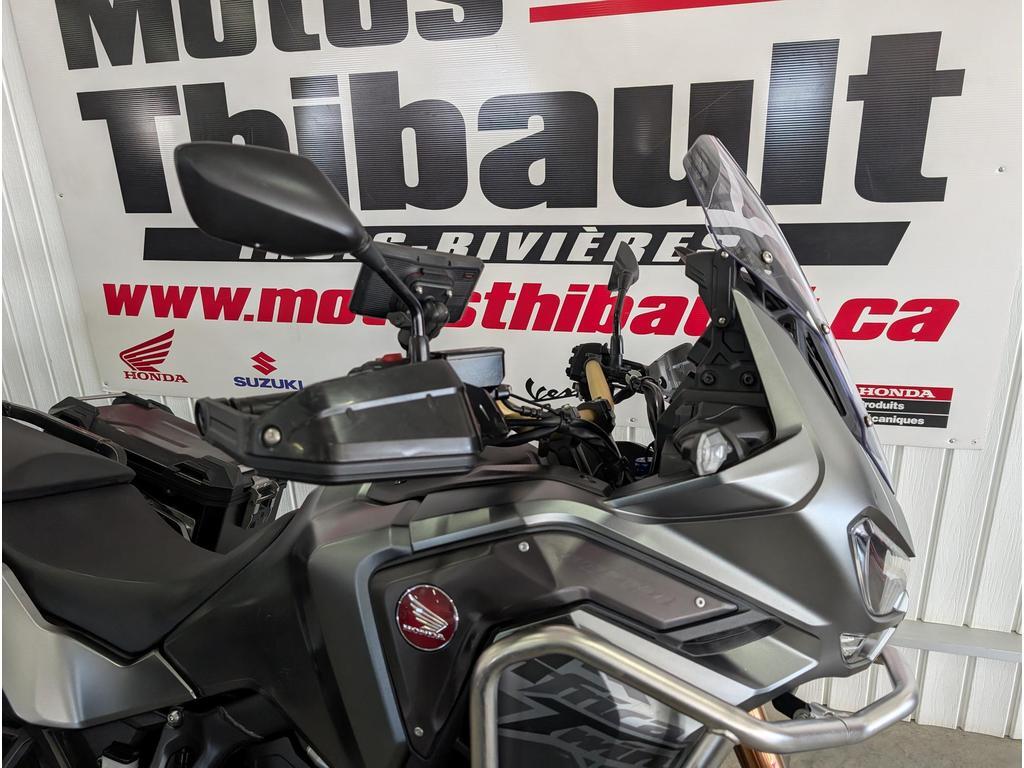 Honda Africa Twin 2023