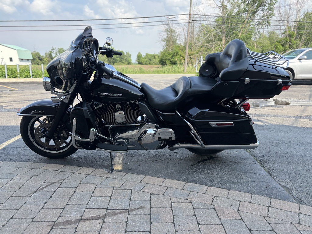 Harley-Davidson FLHTK Ultra Limited 2014