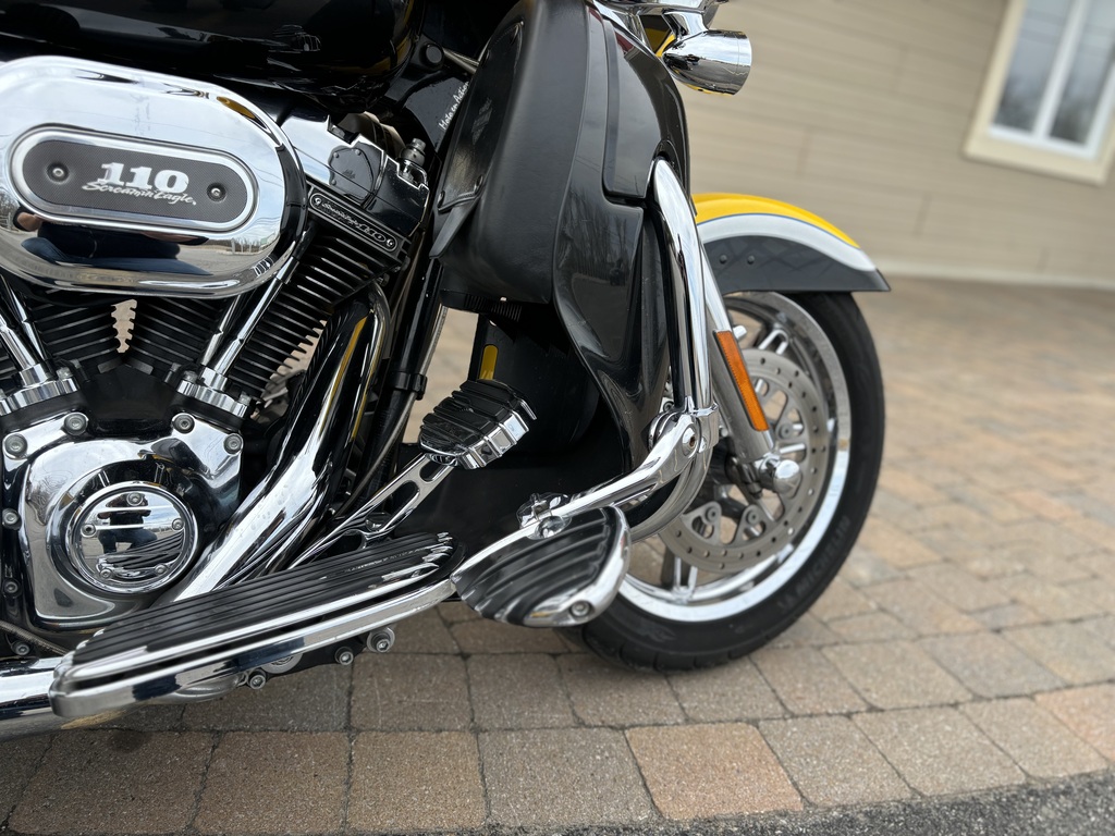 Harley-Davidson FLHTKSE CVO Ultra Limited Screamin Eagle 2012