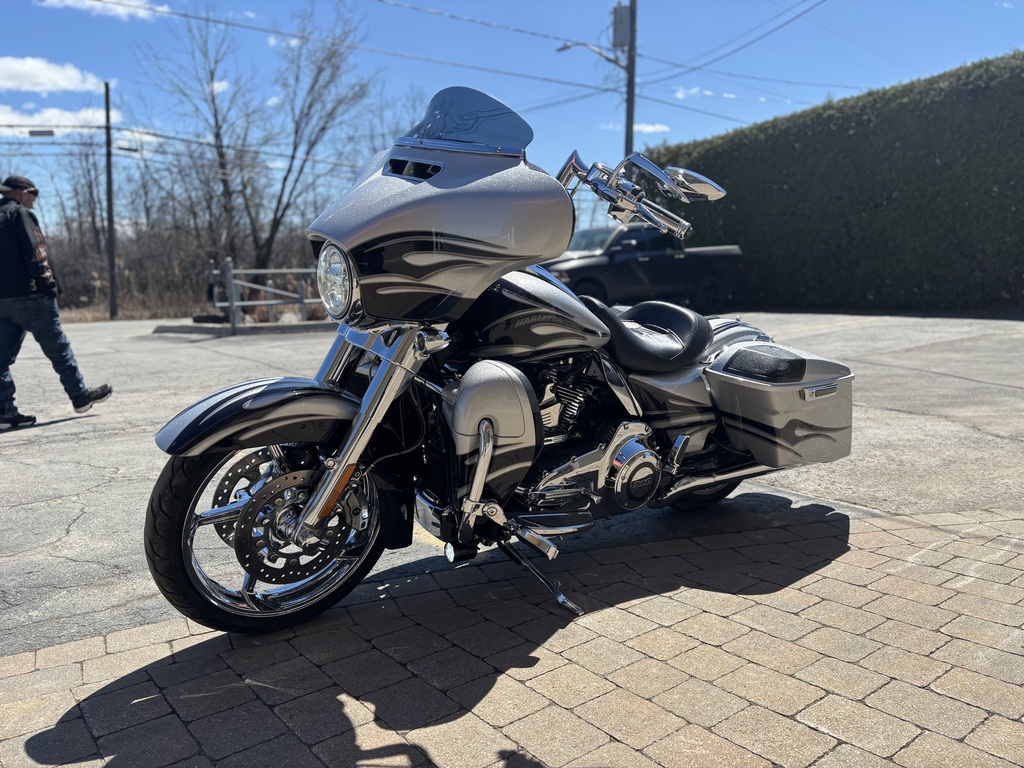 Harley-Davidson Sport Glide 2015