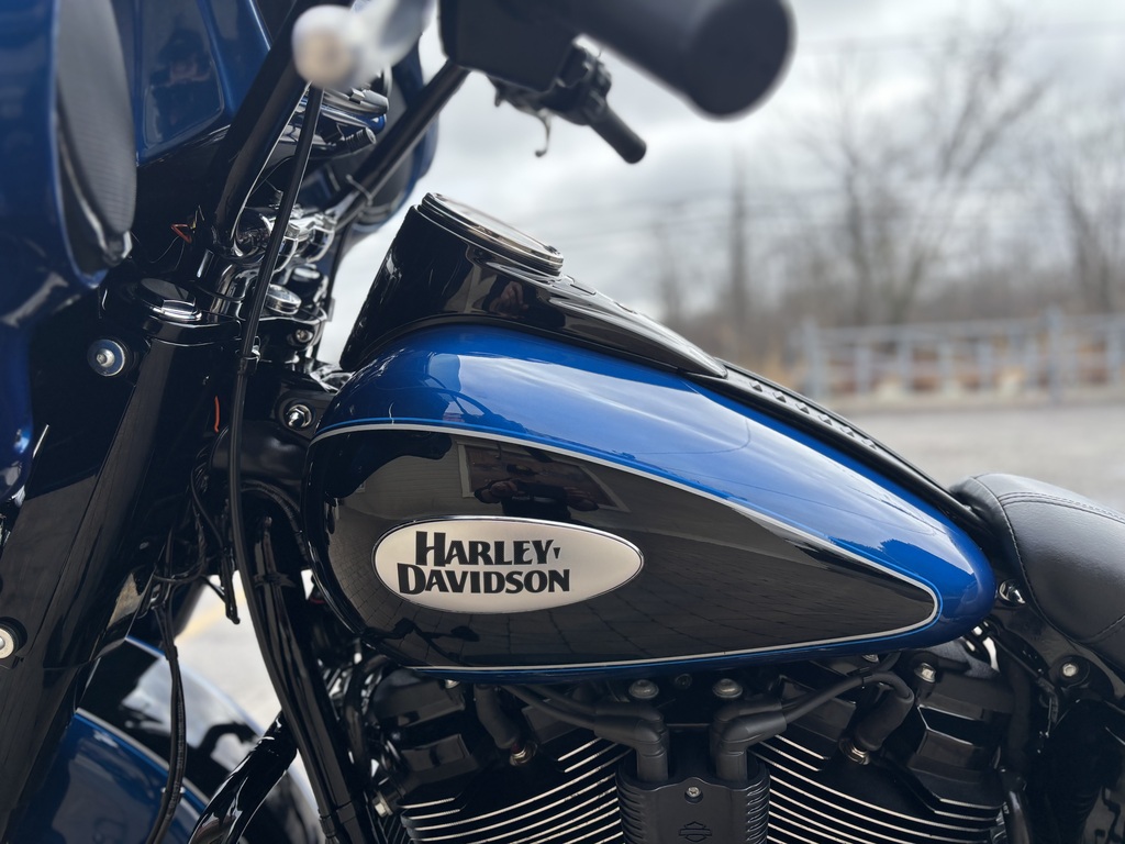 Harley-Davidson FLHCS Heritage Classic 114 2022