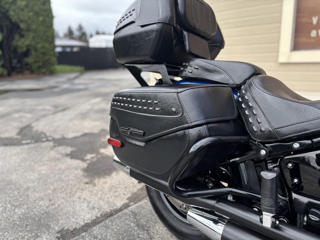 Harley-Davidson FLHCS Heritage Classic 114 2022