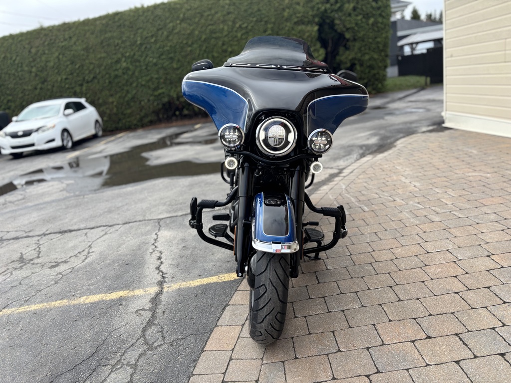 Harley-Davidson FLHCS Heritage Classic 114 2022