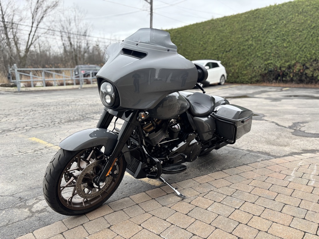 Harley-Davidson FLHXST Street Glide 2022