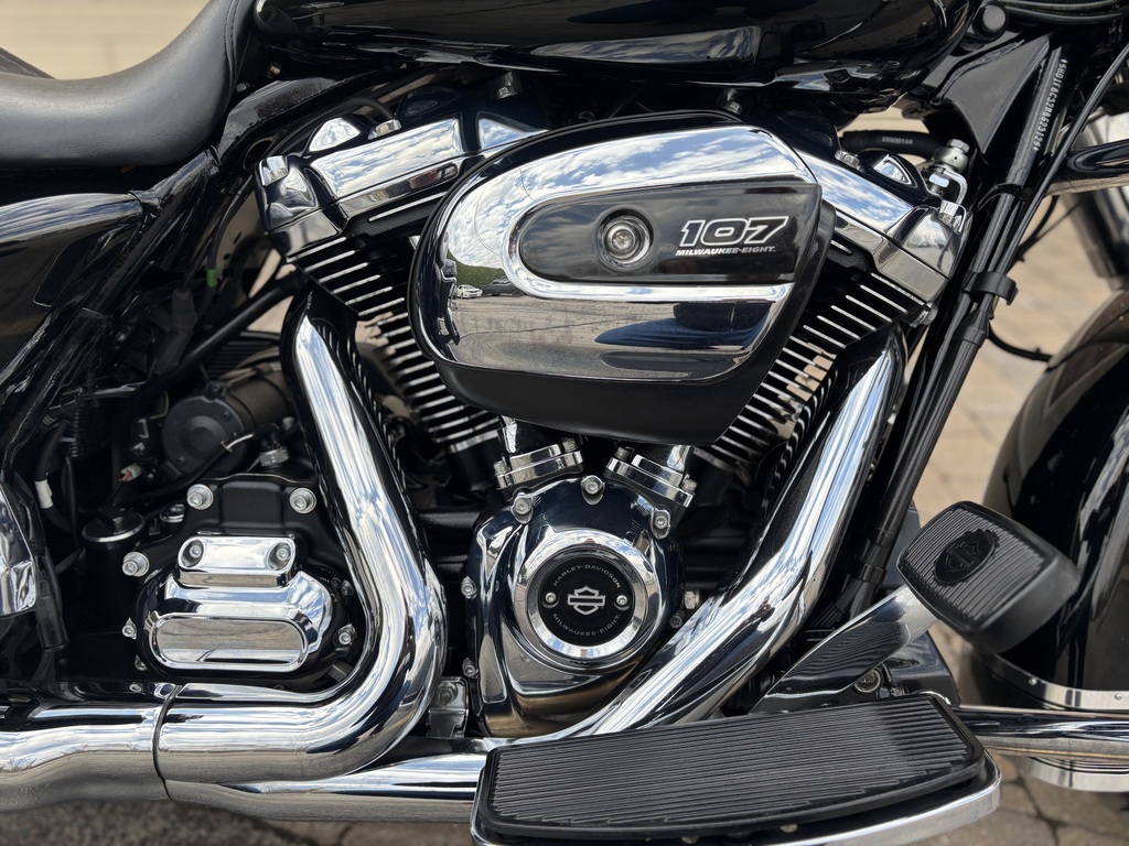 Harley-Davidson FLHR Road King 2021