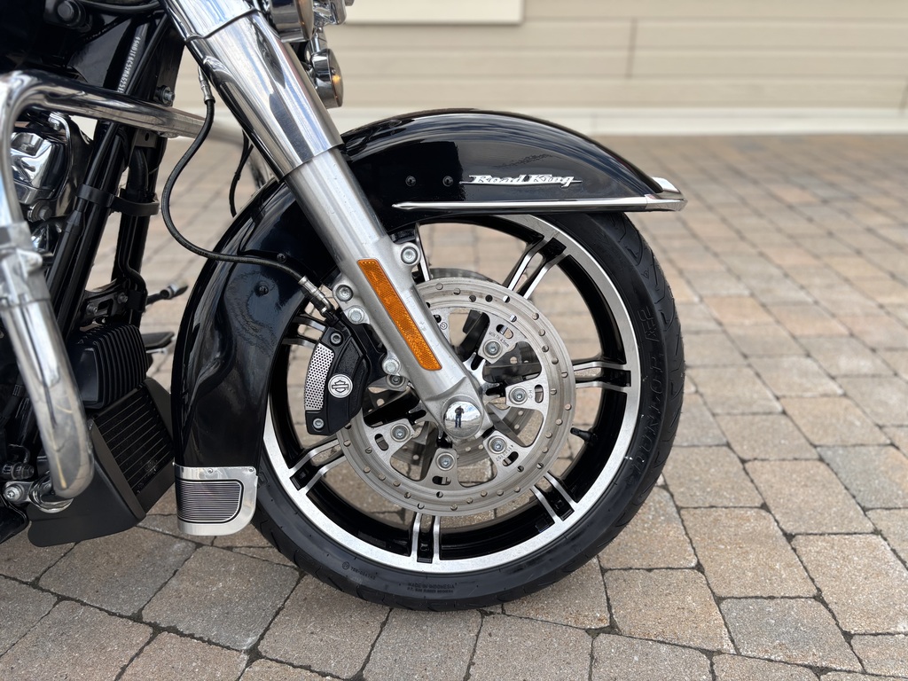 Harley-Davidson FLHR Road King 2021