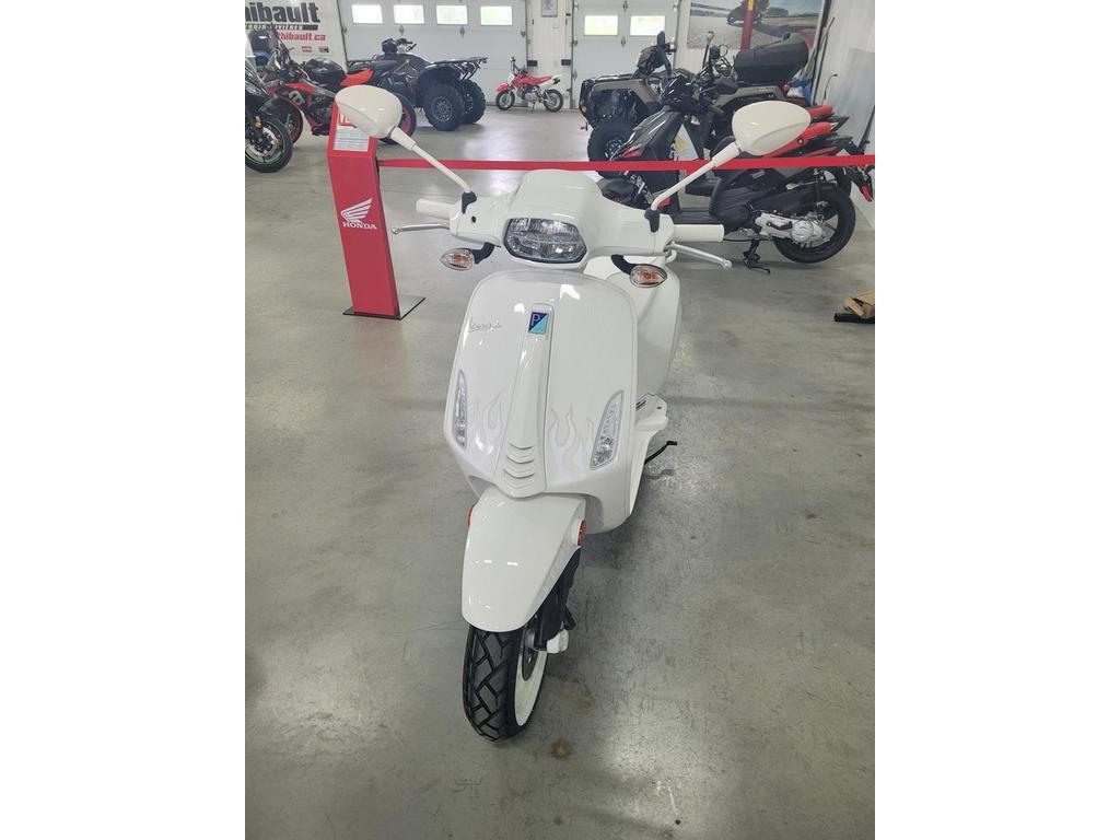 Vespa Sprint 50 2022
