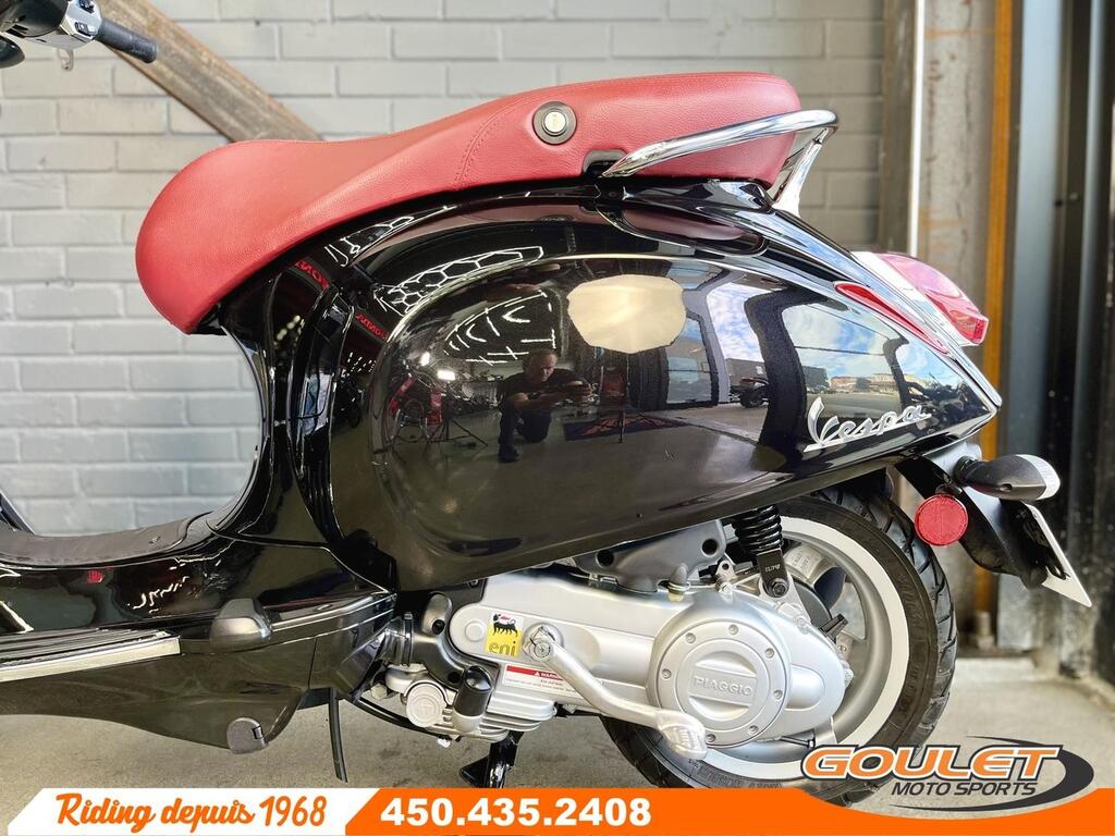 Vespa Primavera 50 2015