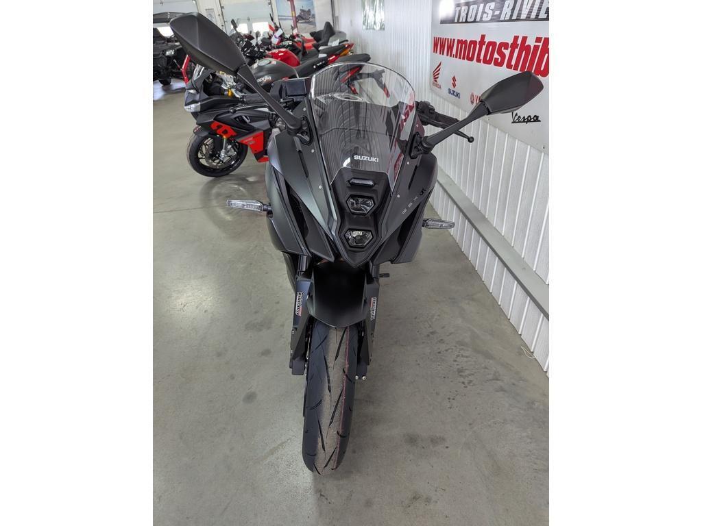 Suzuki GSX-8R 2025