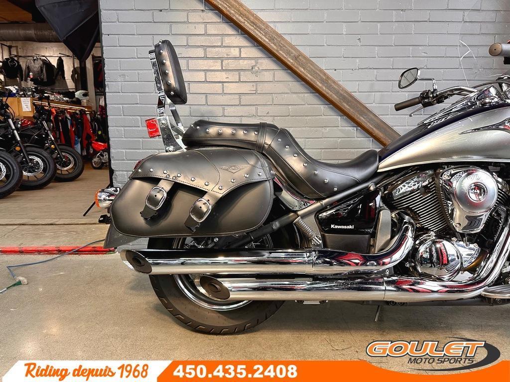 Kawasaki Vulcan 900 Classic 2025