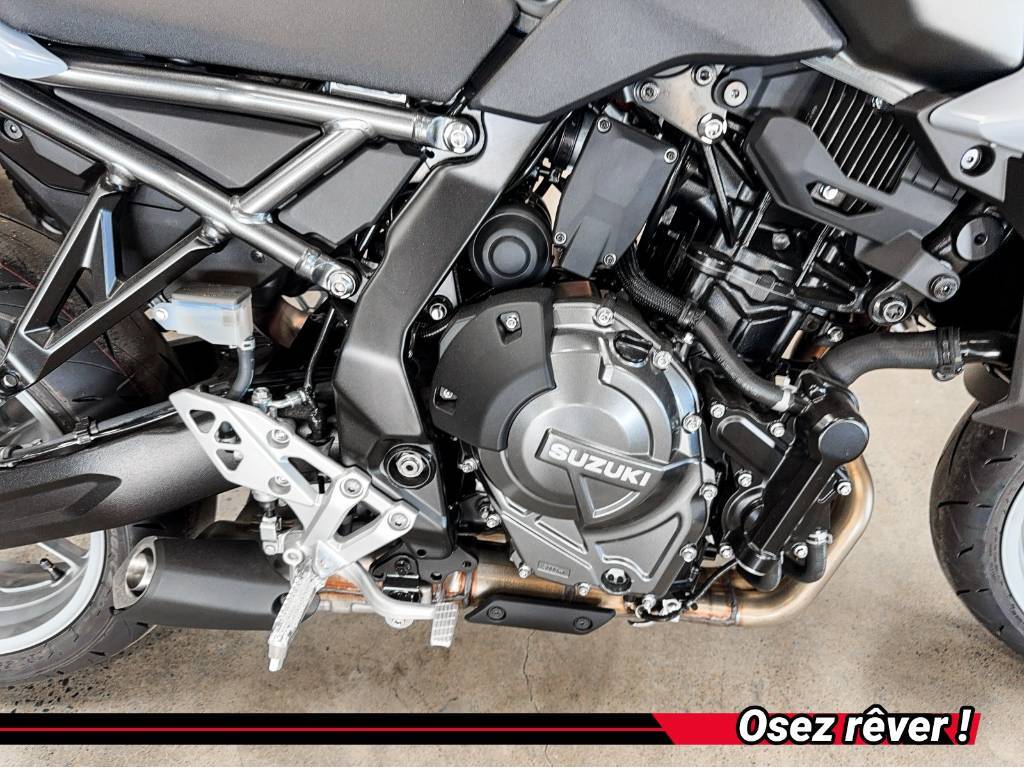 Suzuki GSX-8S 2024