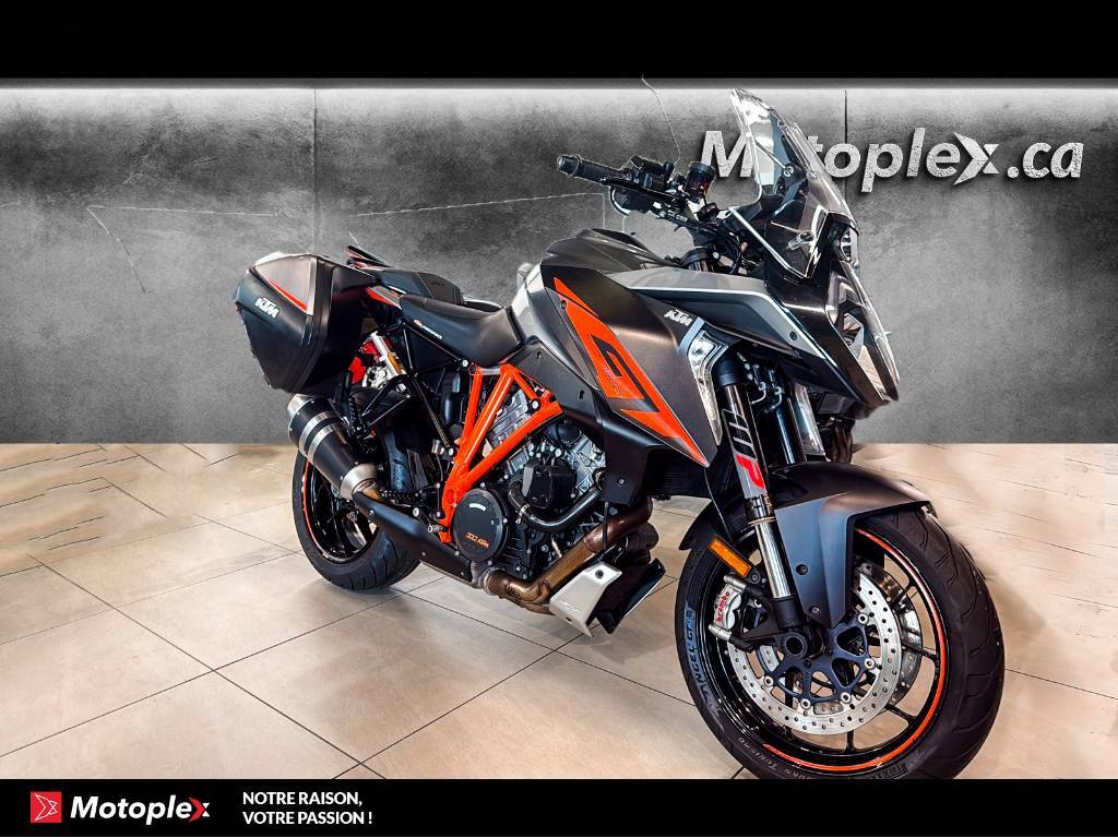 KTM SUPERDUKE GT 1290R 2017