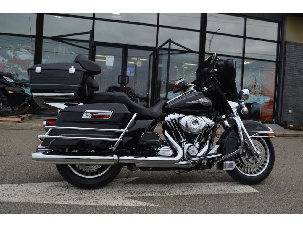Harley-Davidson FLHTC Electra Glide 2013