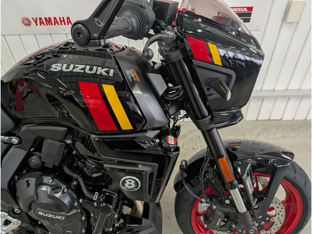 Suzuki GSX-8TT 2026