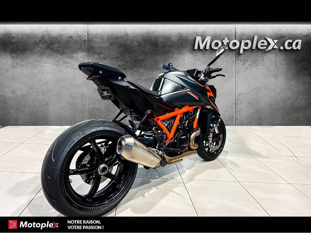 KTM SUPER DUKE 1390R 2024