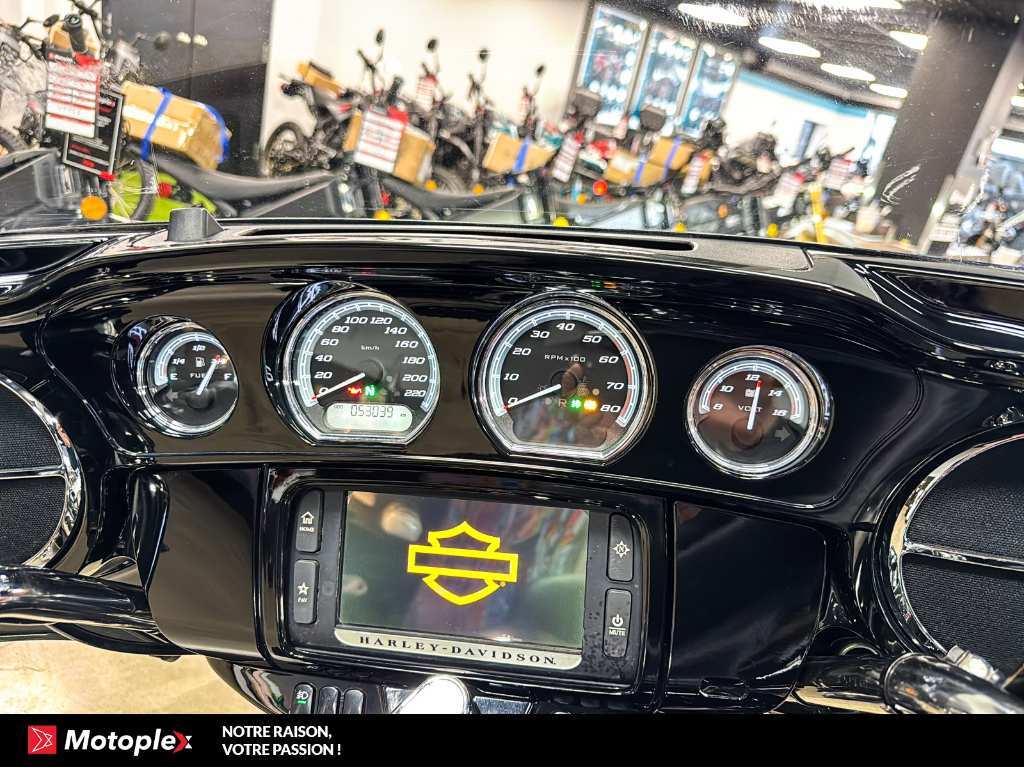 Harley-Davidson FLHTK ELECTRAGLIDE 2015