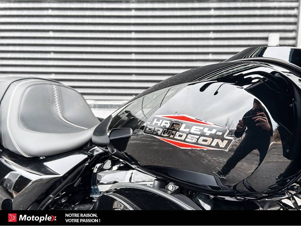 Harley-Davidson STREET GLIDE FLHX BLACK 2024