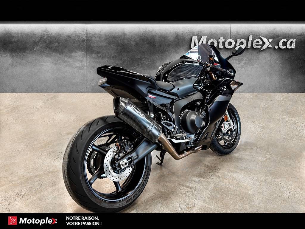 Honda VFR800 2004