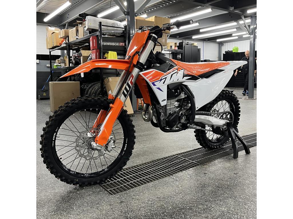 KTM 450 SX-F 2024